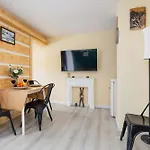 With Parking Close To The Krupowki By Renters