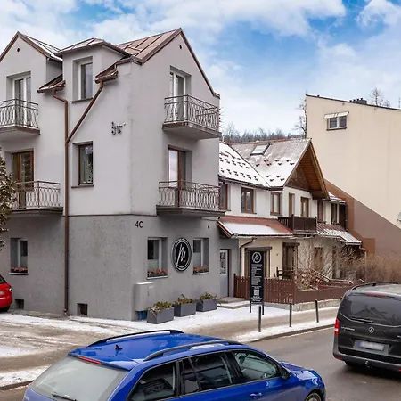 With Parking Close To The Krupowki By Renters *